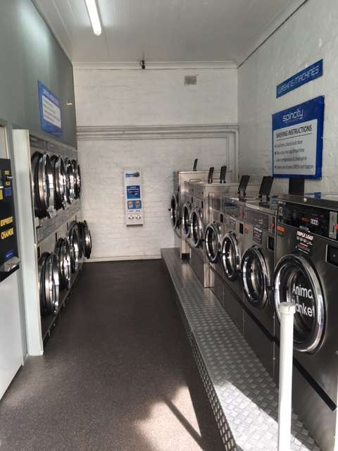 Photo: Spincity Coin Laundry Maffra